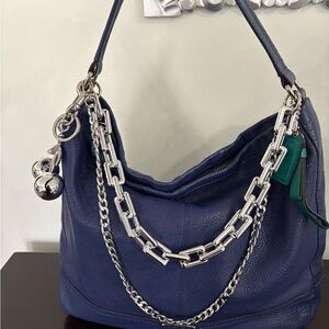 Elegant Blue Leather Shoulder Bag